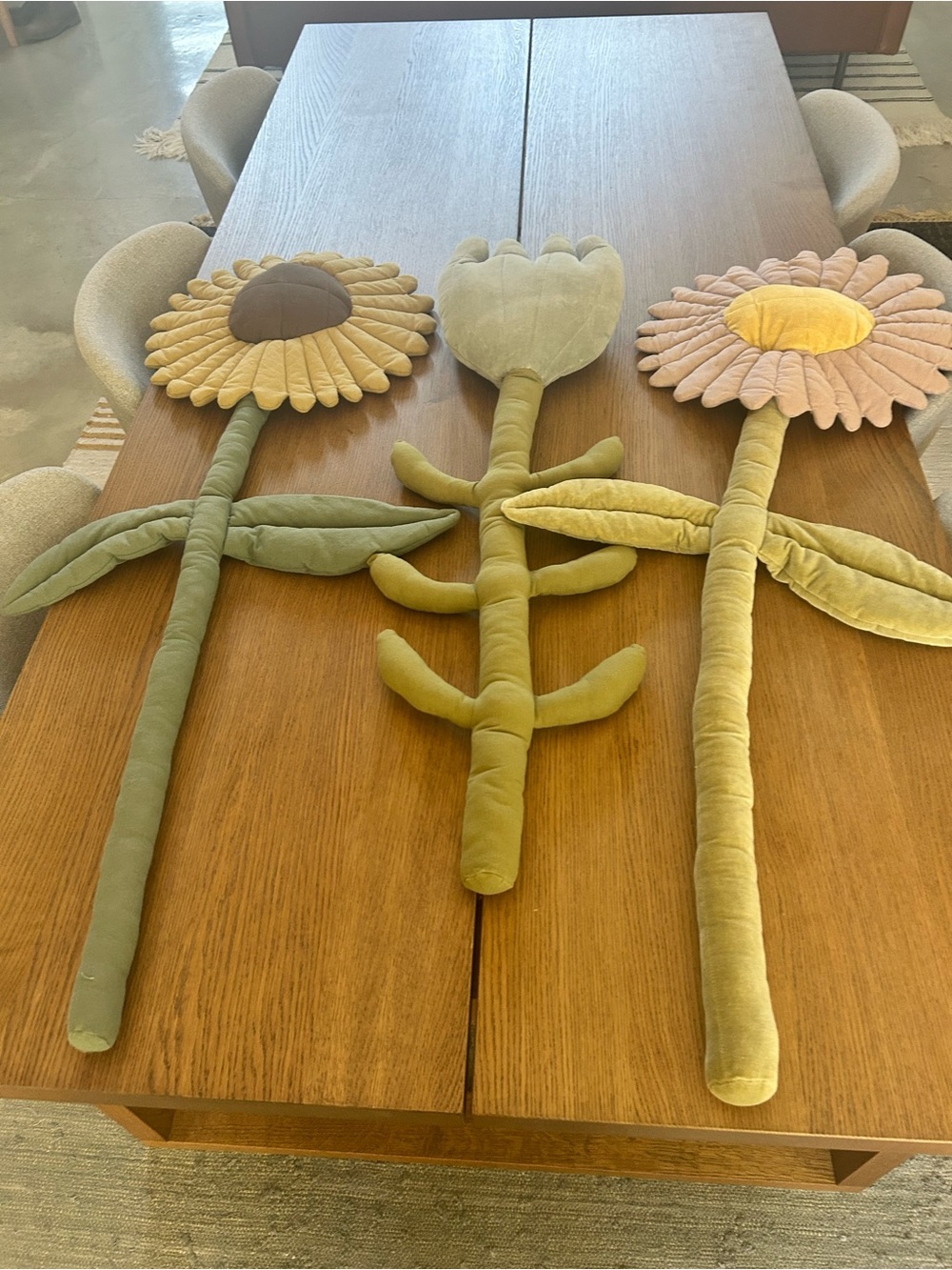 Wall Hanging:Three Puffy Flowers